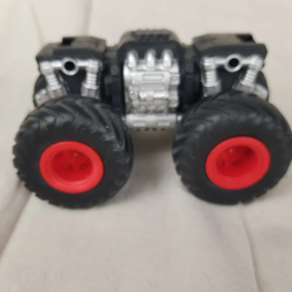 Chevrolet‎ Colorado Monster Truck Toy Kids Orange Excellent Removable Body 4x4